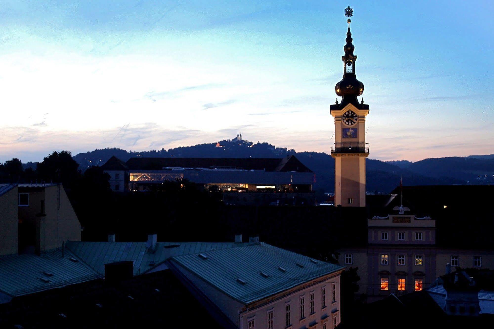 Hotel Schwarzer Bar Linz Exterior photo